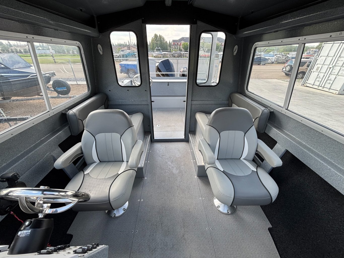 2021 KingFisher 2025 Escape HT