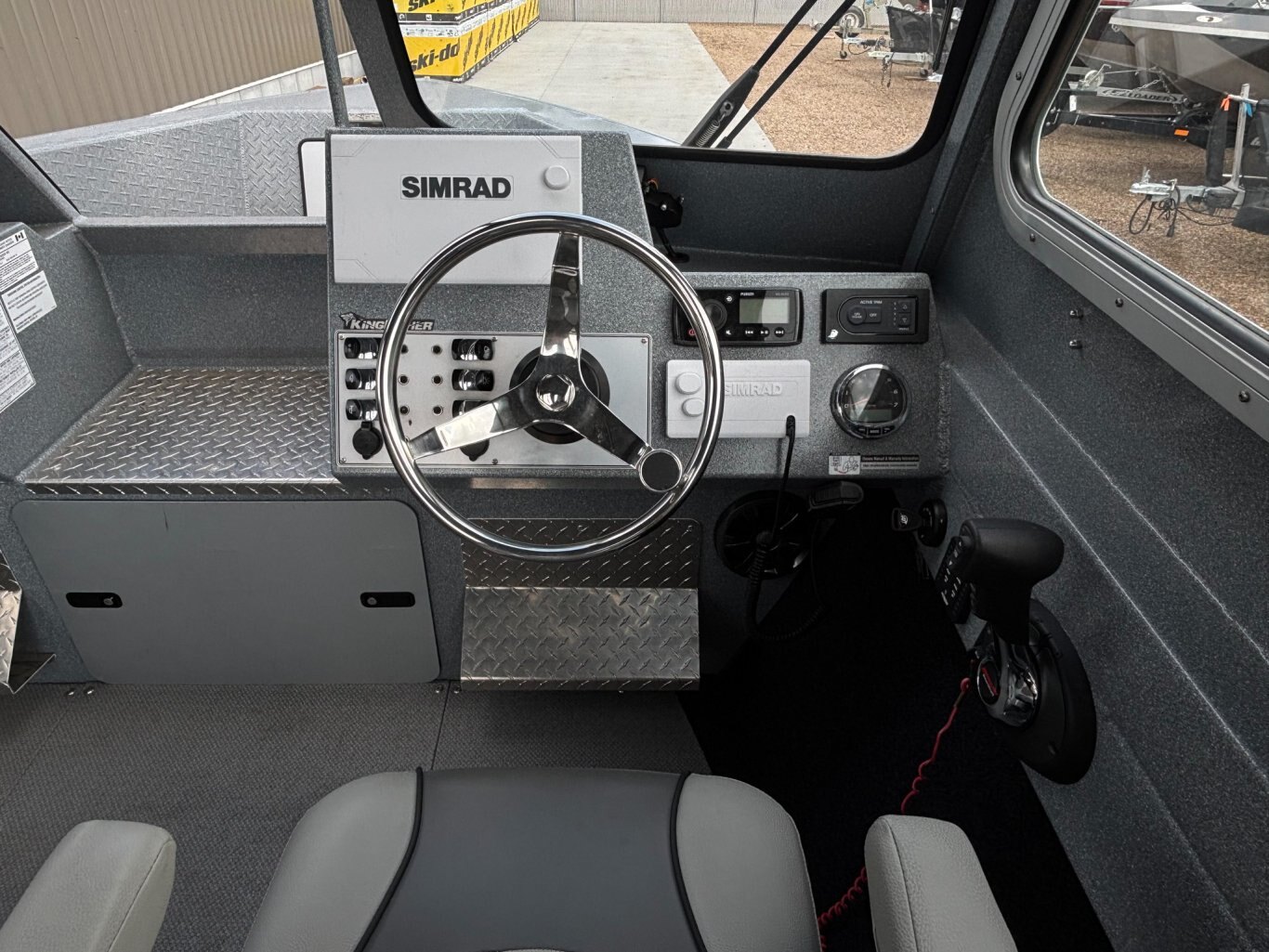 2021 KingFisher 2025 Escape HT