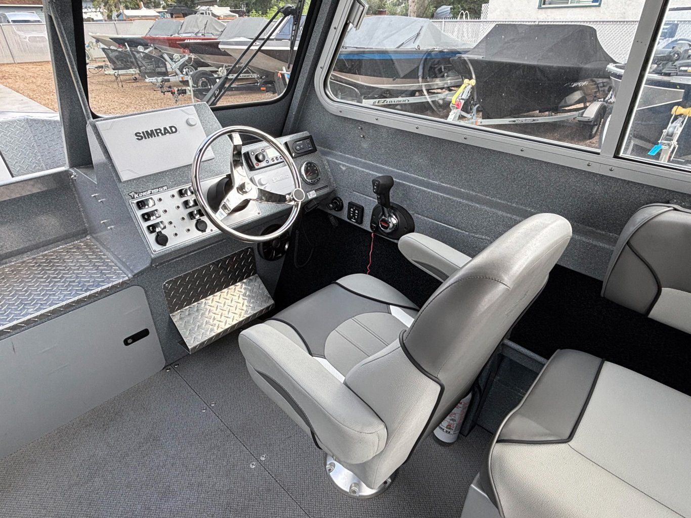 2021 KingFisher 2025 Escape HT