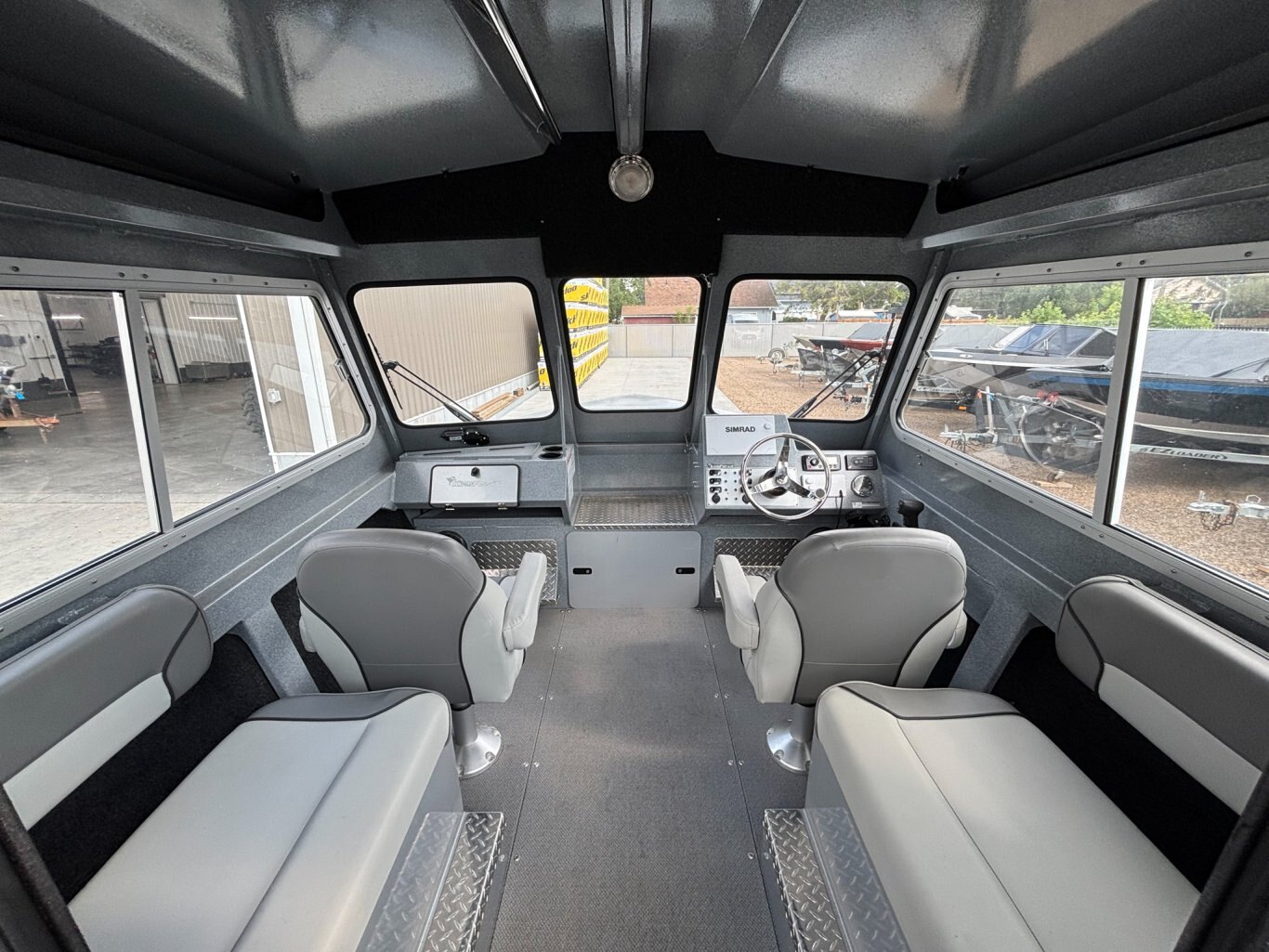 2021 KingFisher 2025 Escape HT