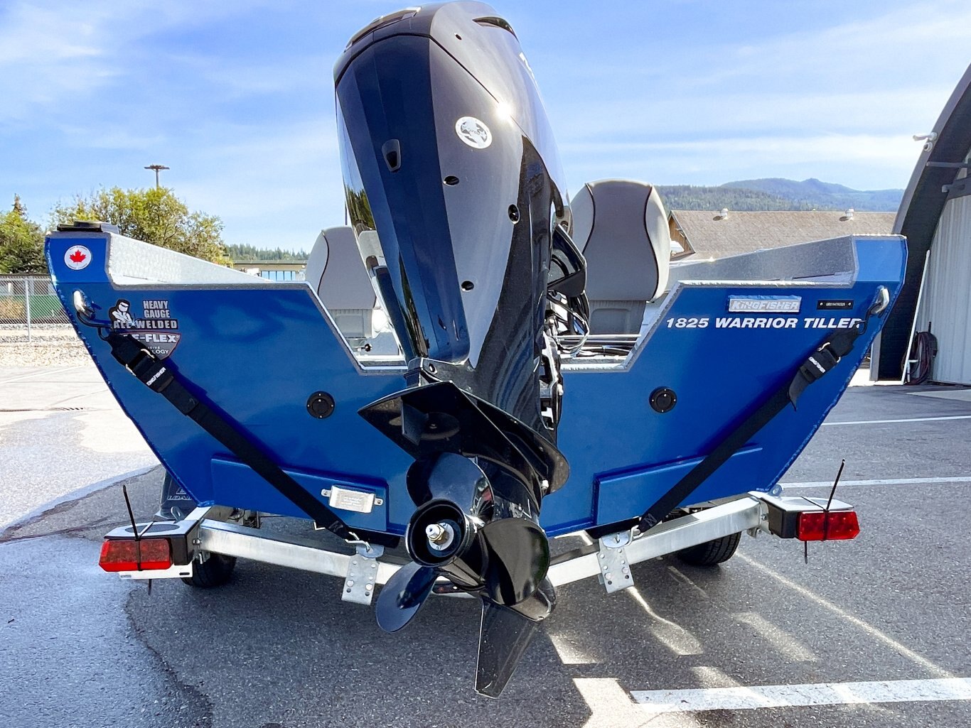 2026 KingFisher 1825 Warrior Tiller