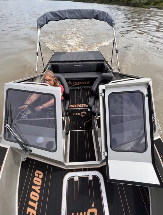 2026 Coyote 190 predator