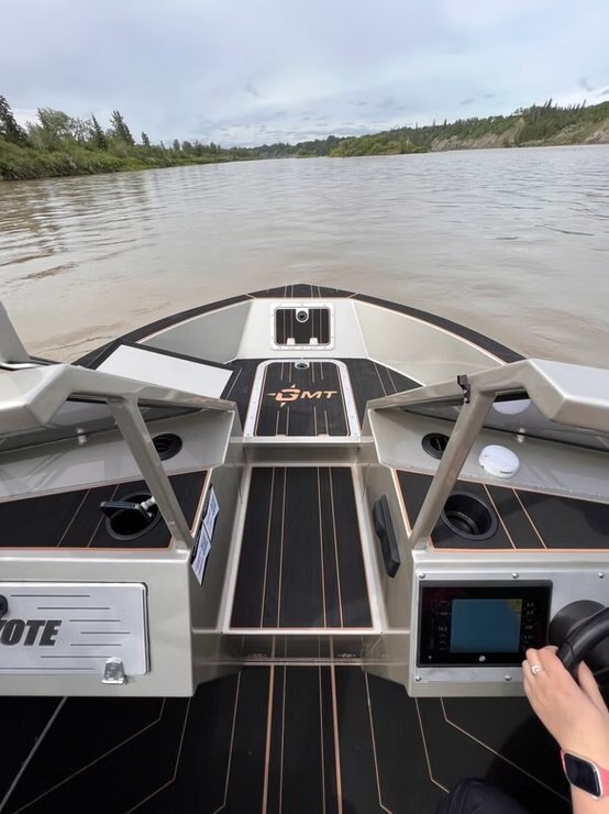 2026 Coyote 190 predator