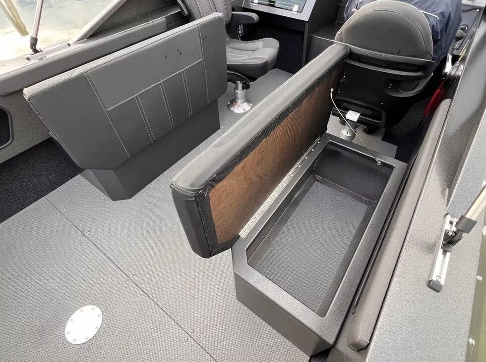 2026 Coyote 195 Laker