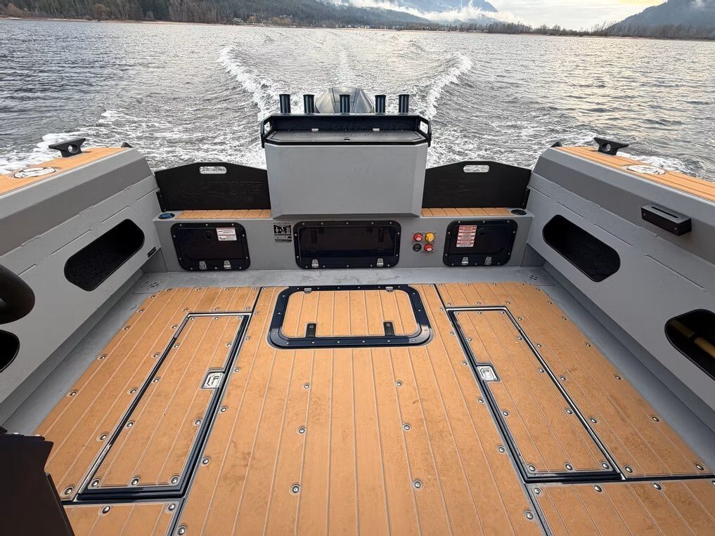 2026 Coyote 250 Pursuit