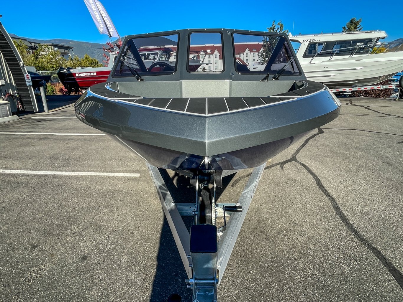 2026 Coyote 190 Predator Rear Bench