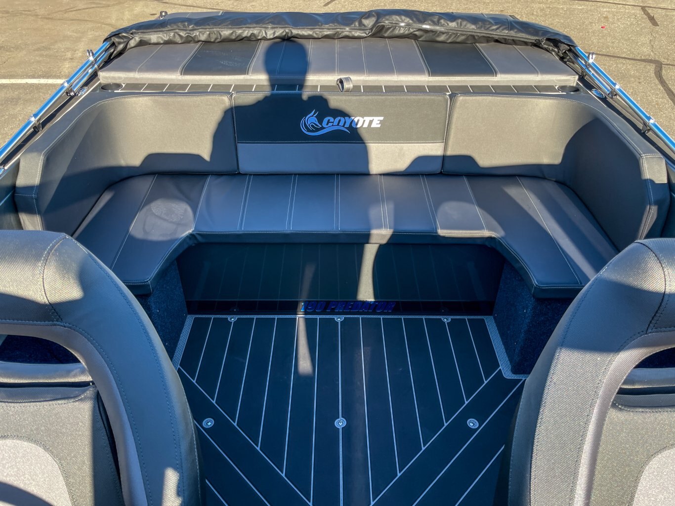 2026 Coyote 190 Predator Rear Bench