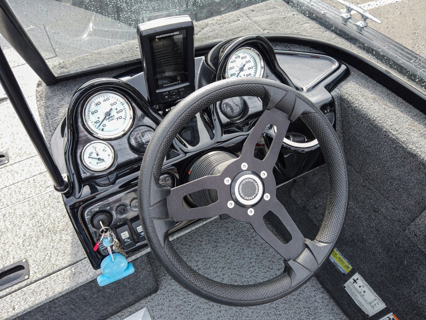 2023 Legend 18 XTE Sport