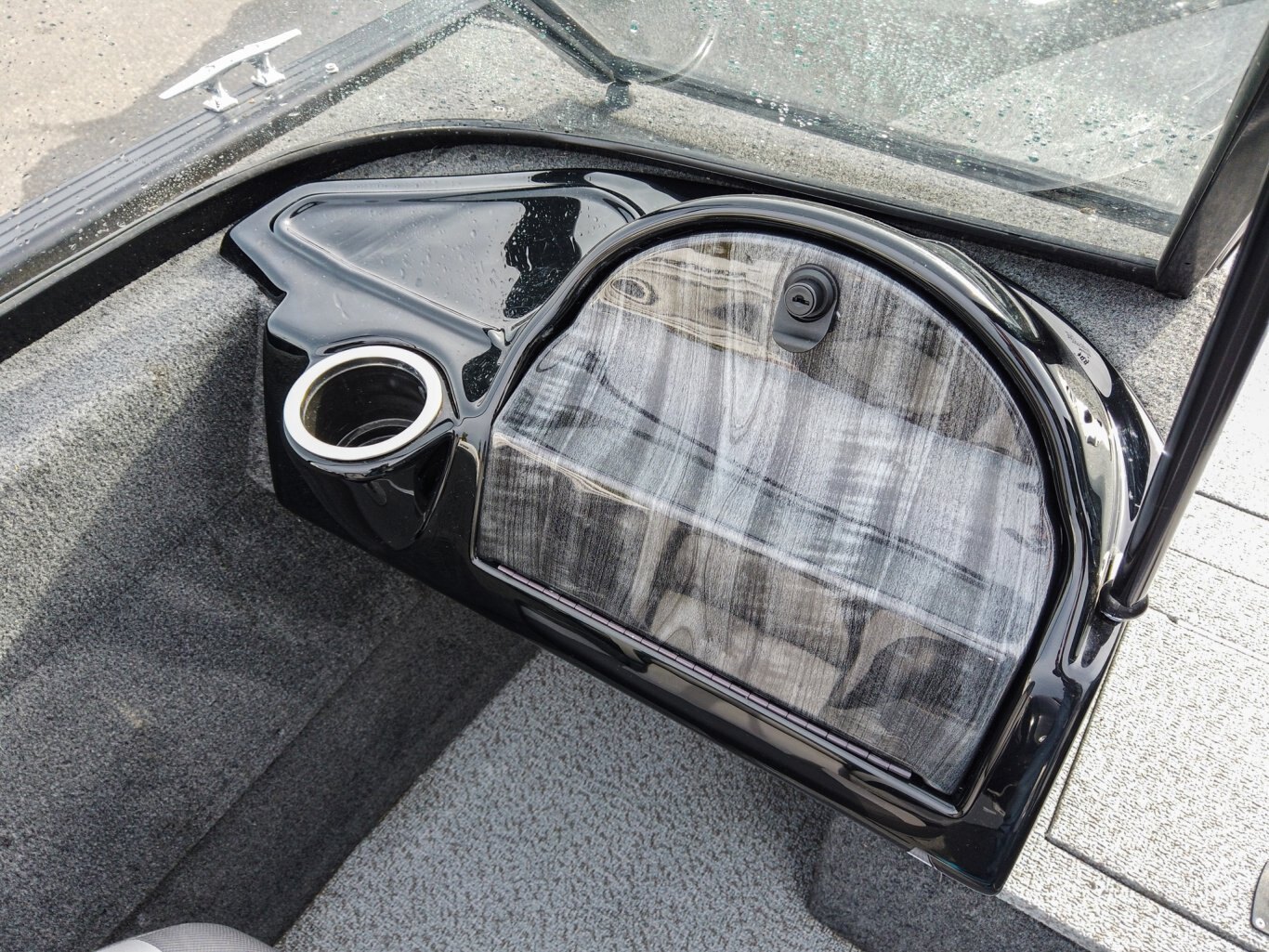 2023 Legend 18 XTE Sport