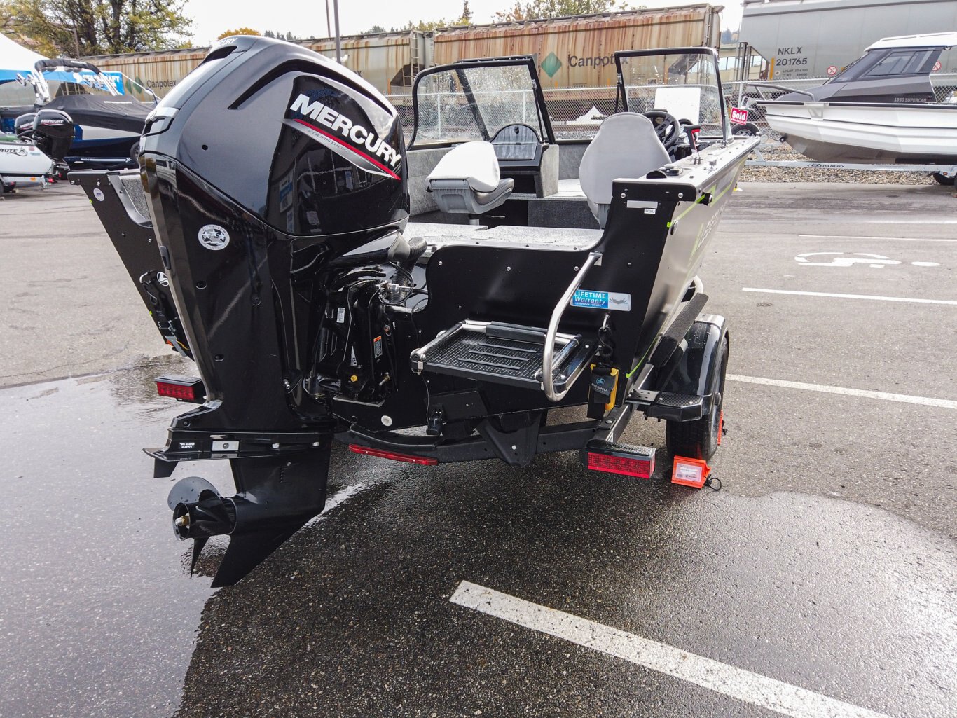 2023 Legend 18 XTE Sport