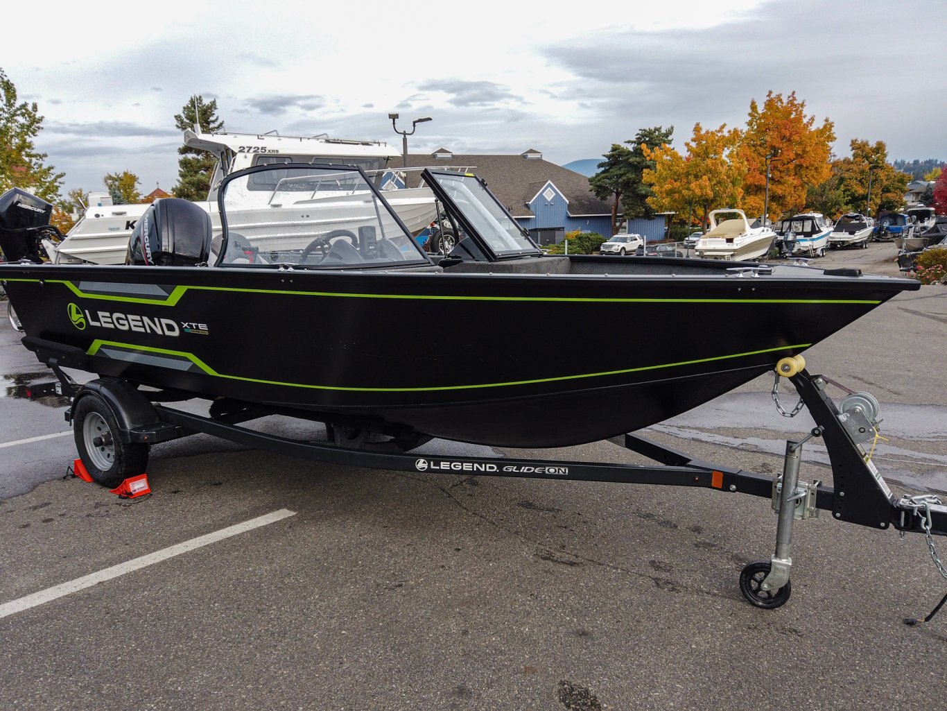 2023 Legend 18 XTE Sport