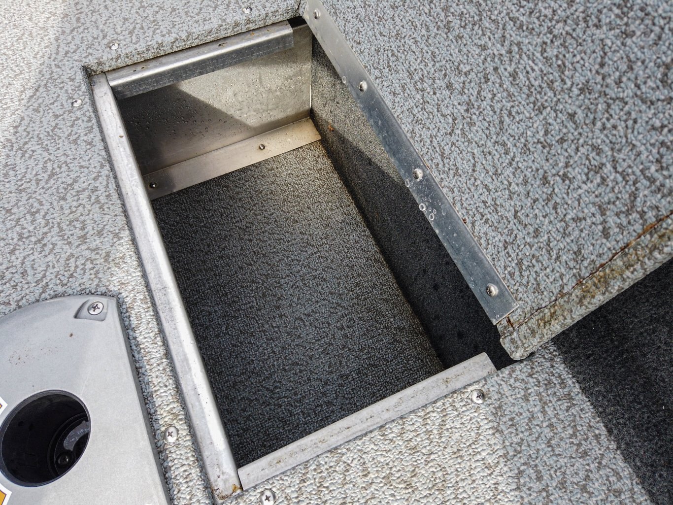 2023 Legend 18 XTE Sport