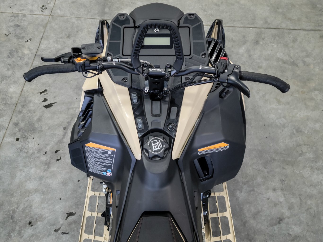 2024 Ski Doo Summit X 850 E TEC