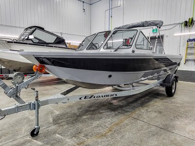 2026 Kingfisher 1825 Falcon