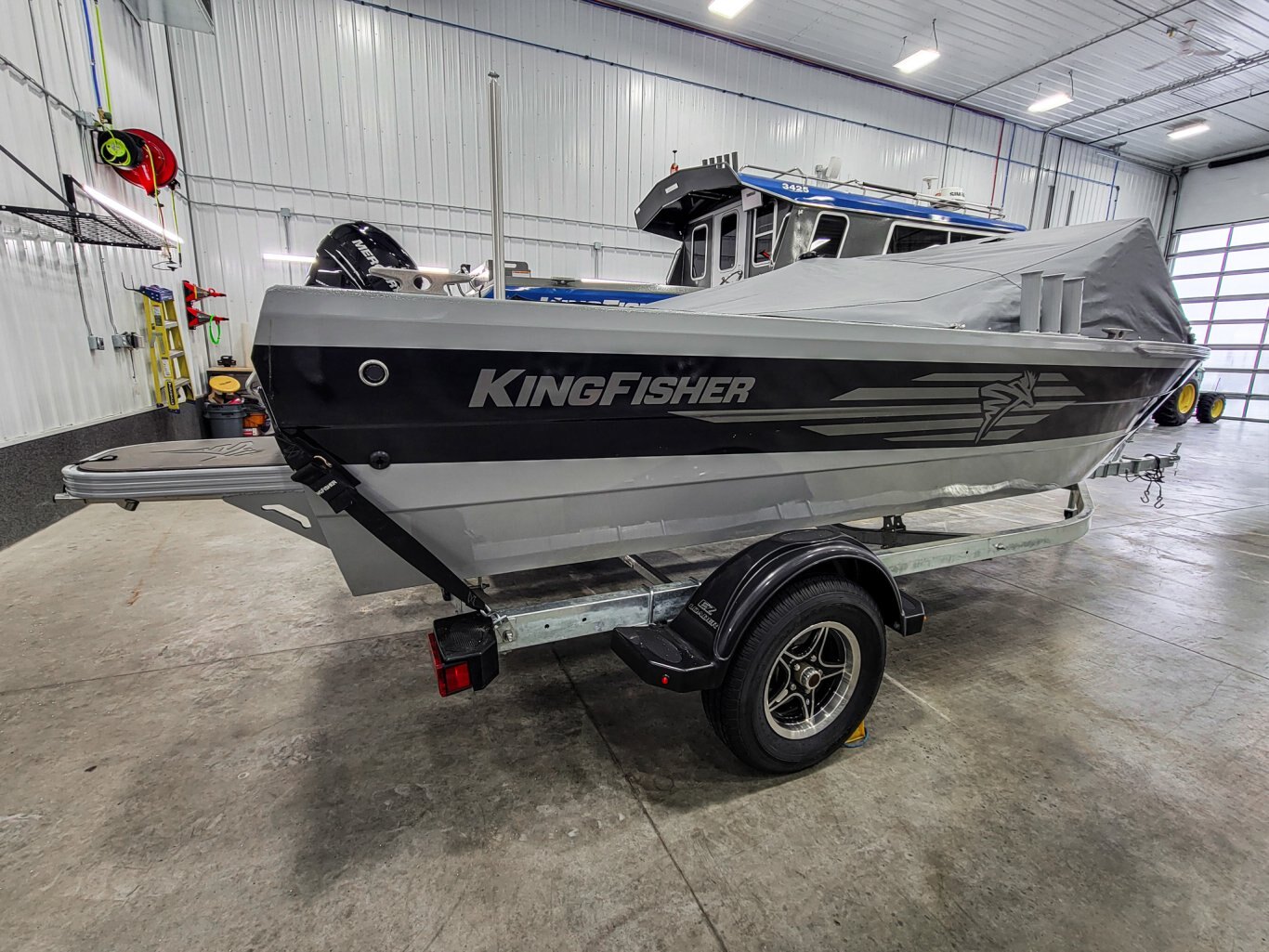 2026 Kingfisher 1825 Falcon