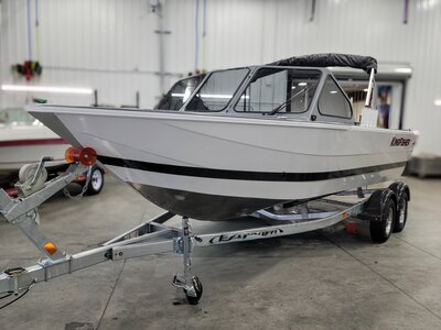 2026 Kingfisher 2025 Escape