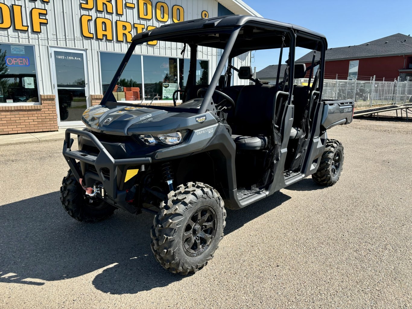 2024 Can Am Defender MAX XT HD10