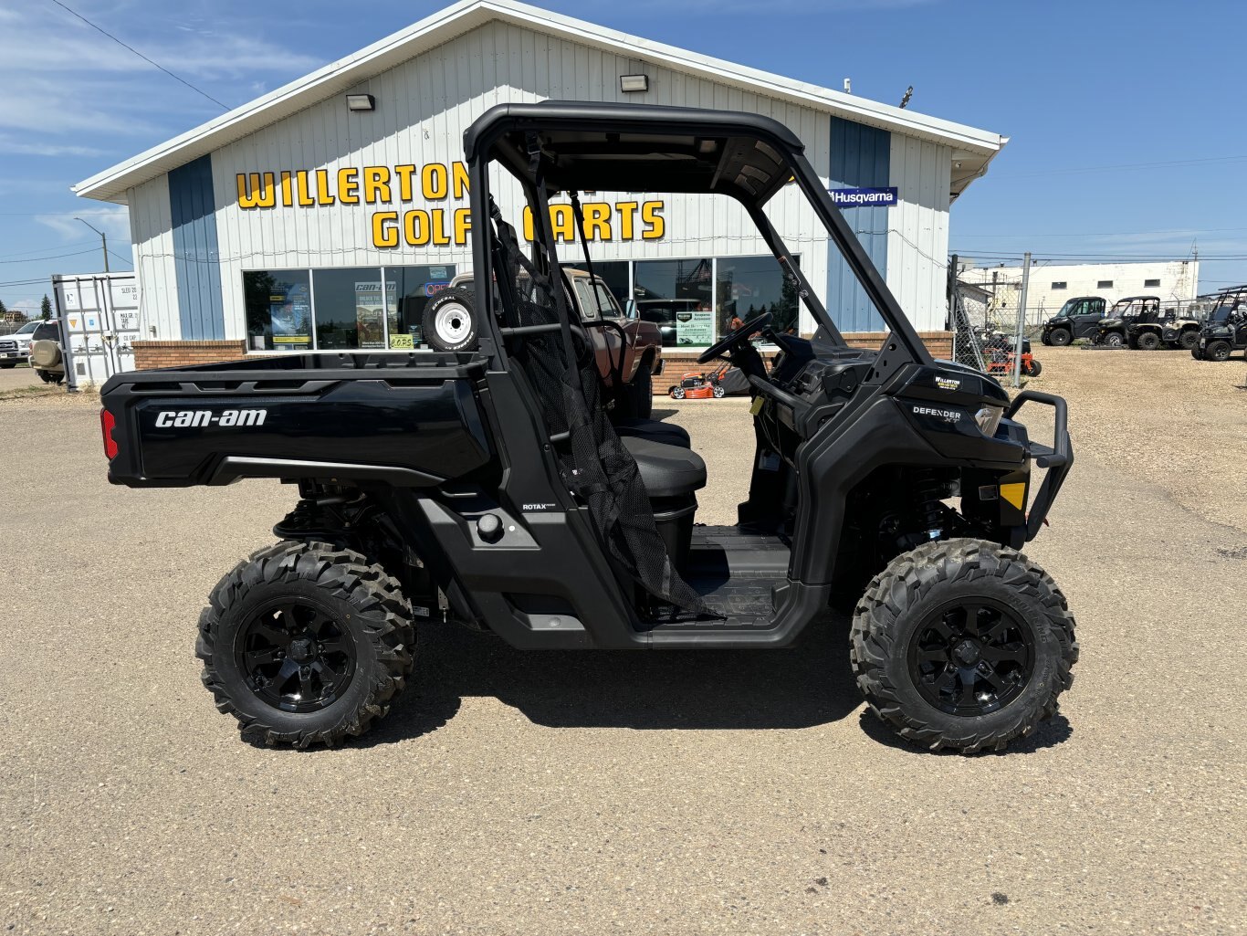 2024 Can Am Defender XT HD10