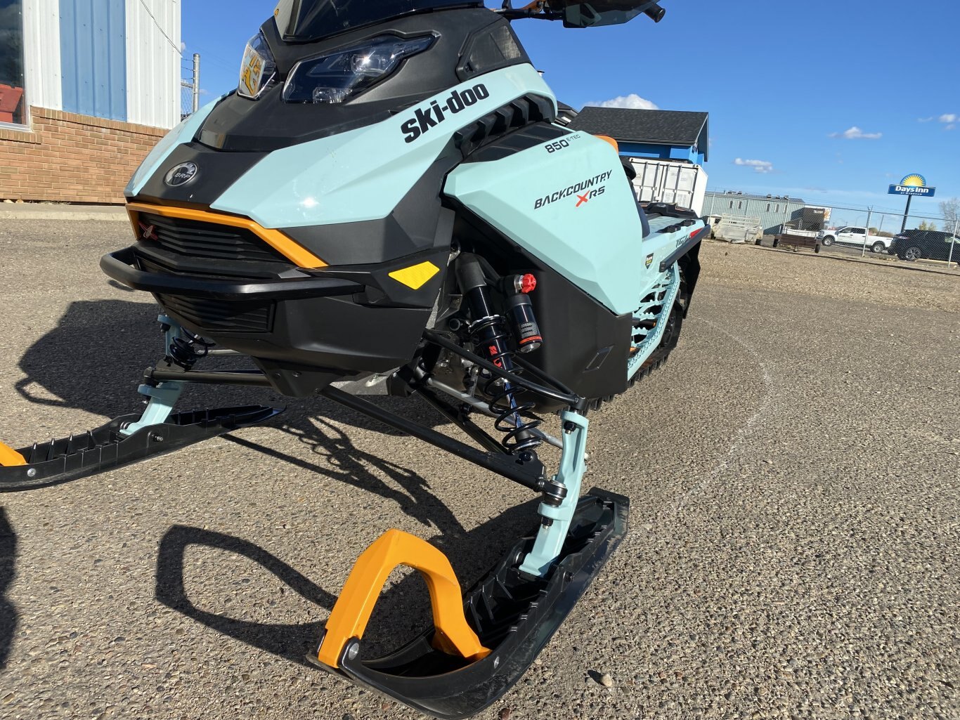 Used 2024 Ski Doo Backcountry X RS 850 E Tec 154 2.5 ES 10.25 Display