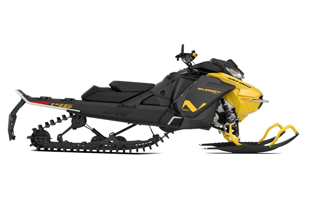 2025 Ski Doo Summit NEO+