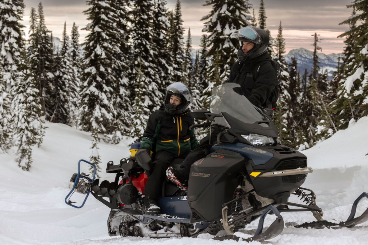 2025 Ski Doo Expedition SE