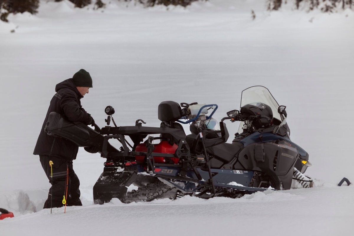 2025 Ski Doo Expedition SE