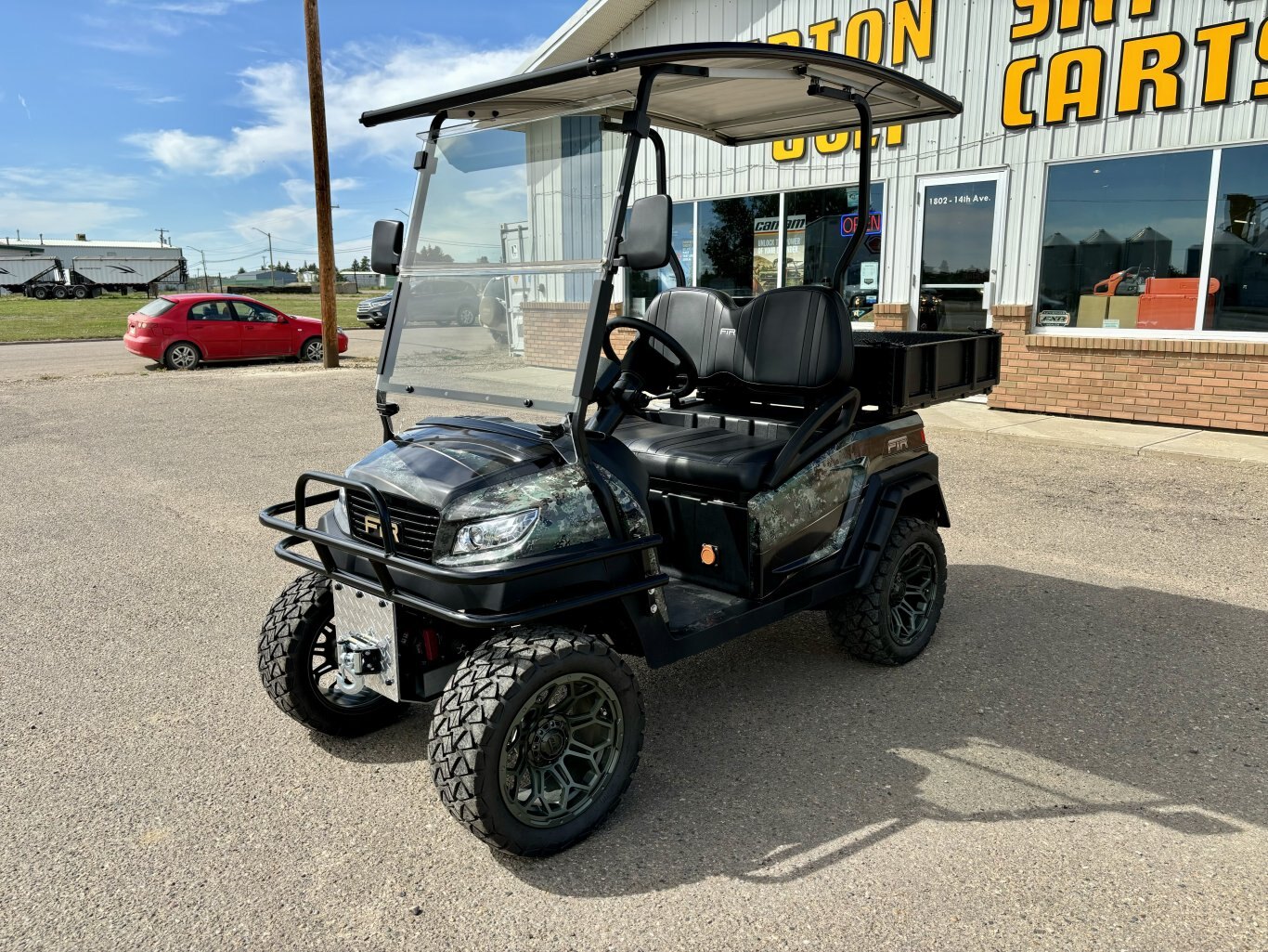 2024 FTR Stealth Solar Drive Lithium Utility Cart