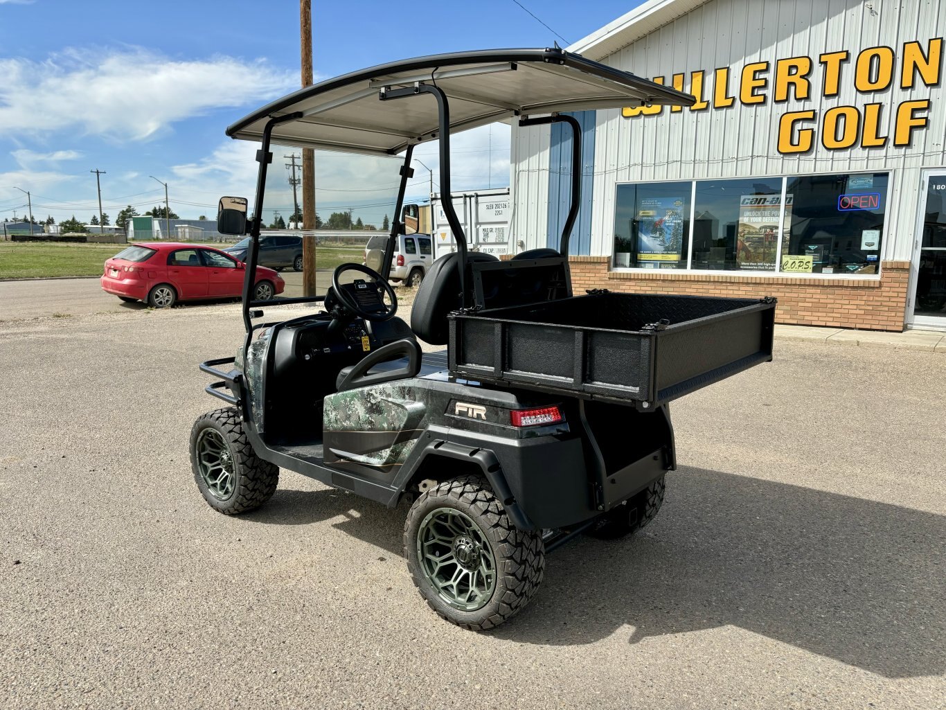 2024 FTR Stealth Solar Drive Lithium Utility Cart