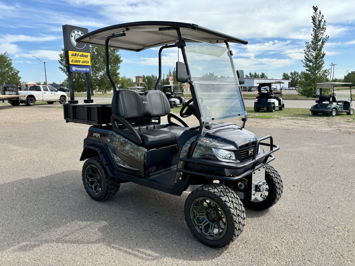 2024 FTR Stealth Solar Drive Lithium Utility Cart