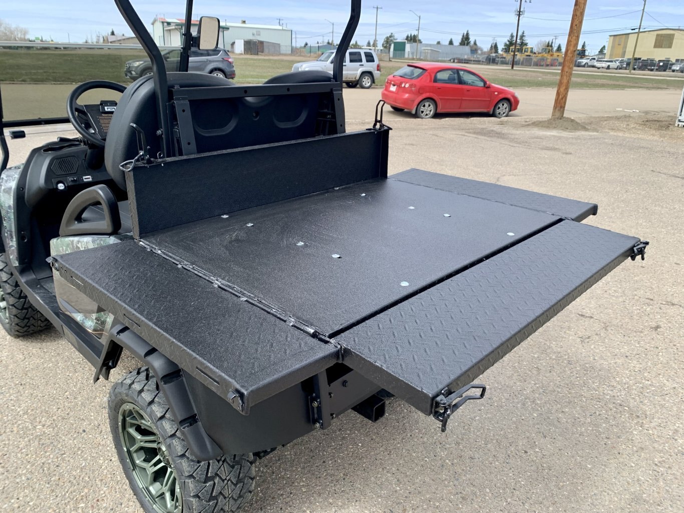 2024 FTR Stealth Solar Drive Lithium Utility Cart