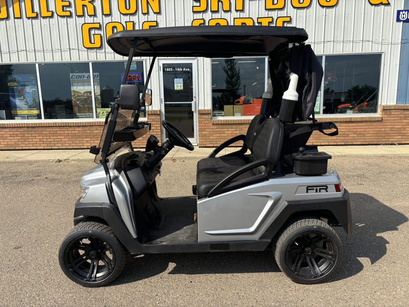 2024 FTR Model 2 Lithium Golf Cart (Non Solar Roof)