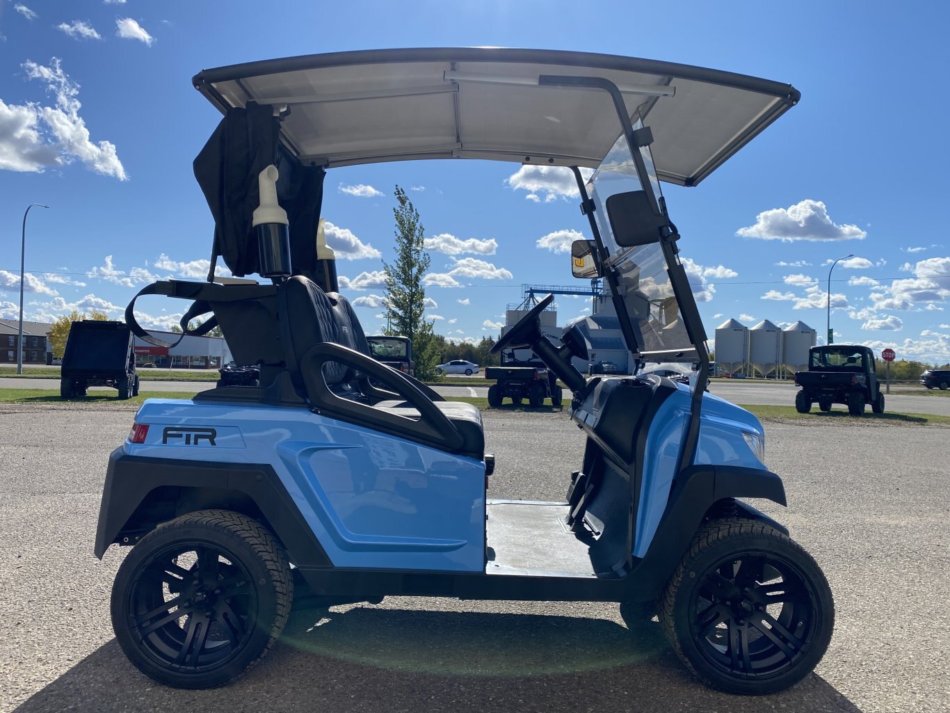 FTR Model 2 Solar Drive Lithium Golf Carts