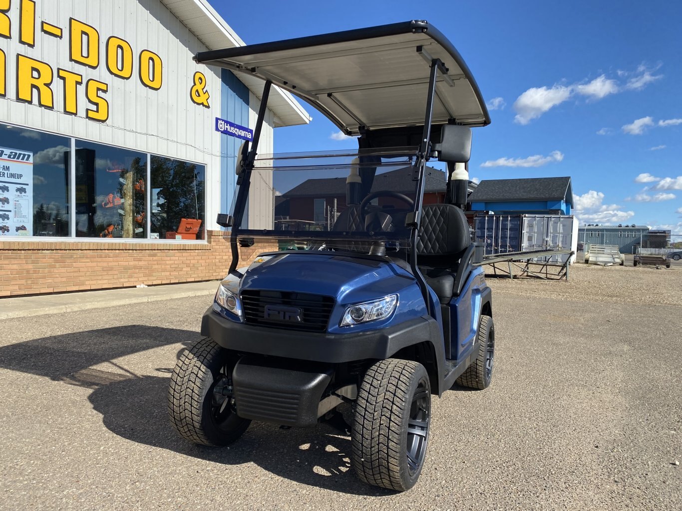 FTR Model 2 Solar Drive Lithium Golf Carts