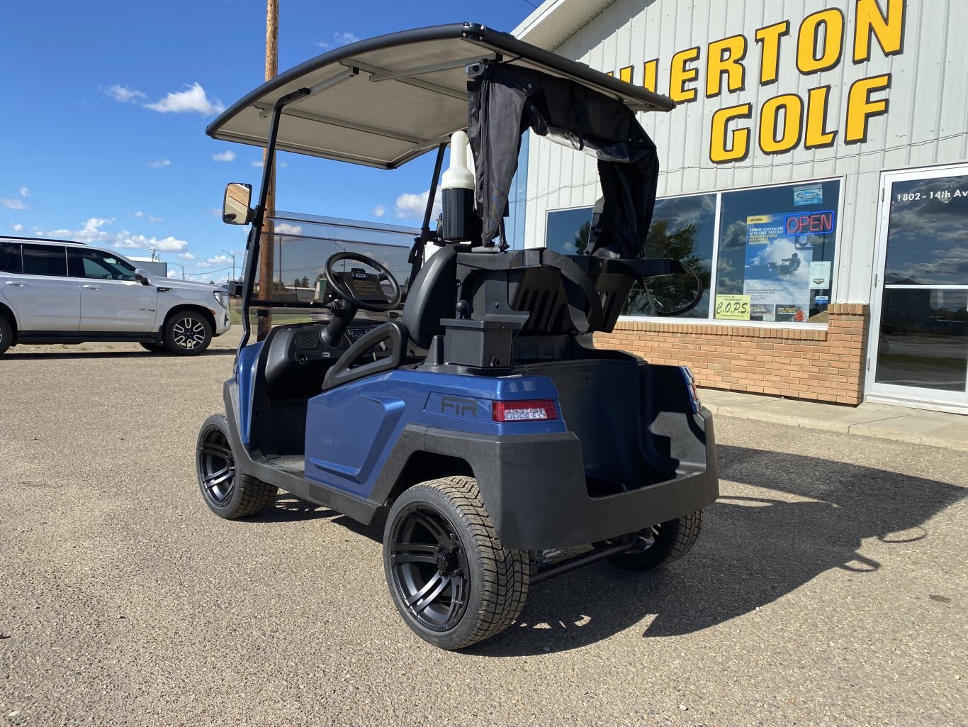 FTR Model 2 Solar Drive Lithium Golf Carts