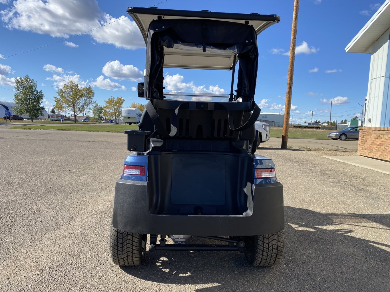 FTR Model 2 Solar Drive Lithium Golf Carts