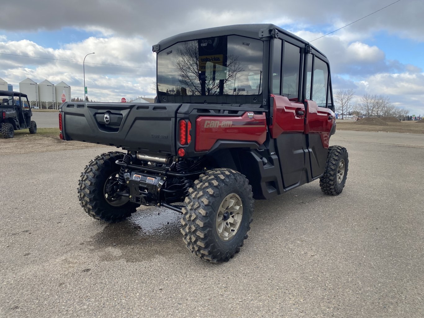 2025 Can Am Defender MAX Limited HD10