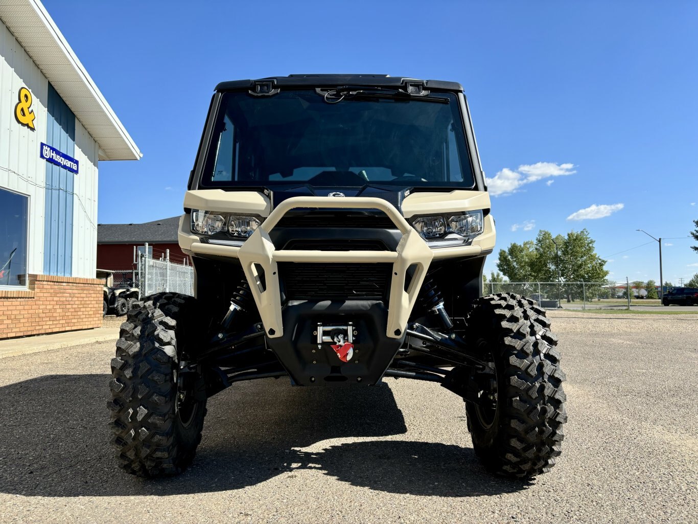 2025 Can Am Defender MAX Limited HD10