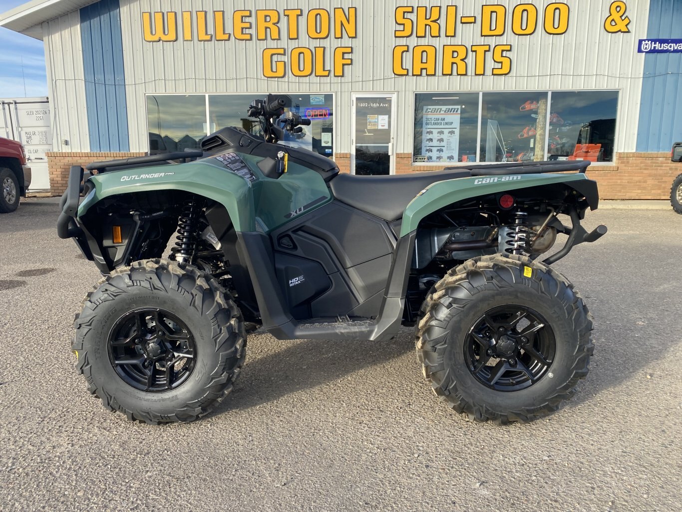 2025 Can-Am Outlander PRO XU HD5