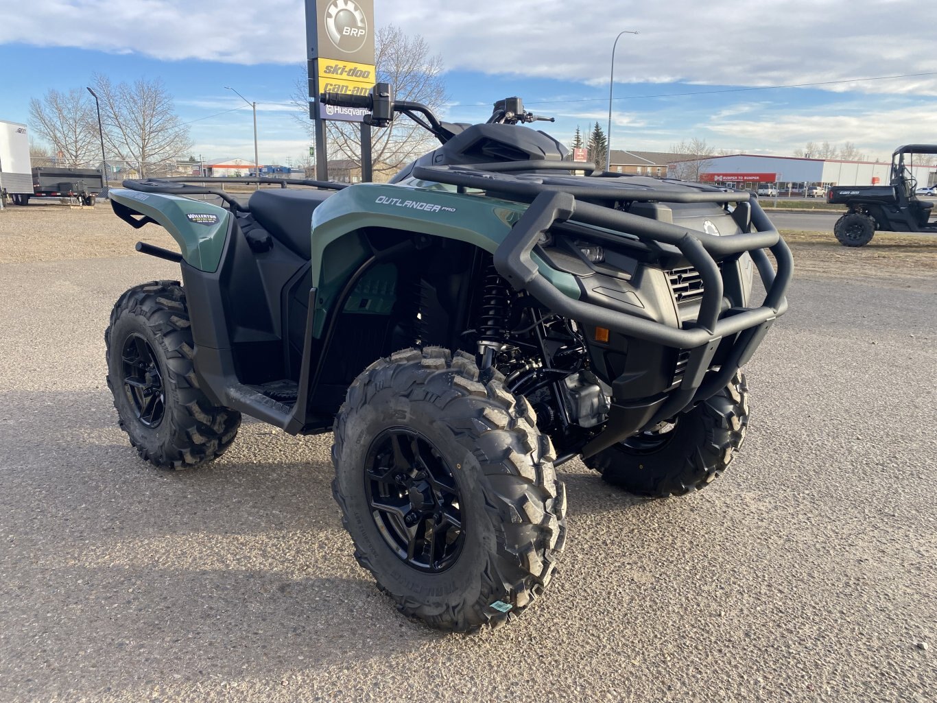 2025 Can Am Outlander PRO XU HD5