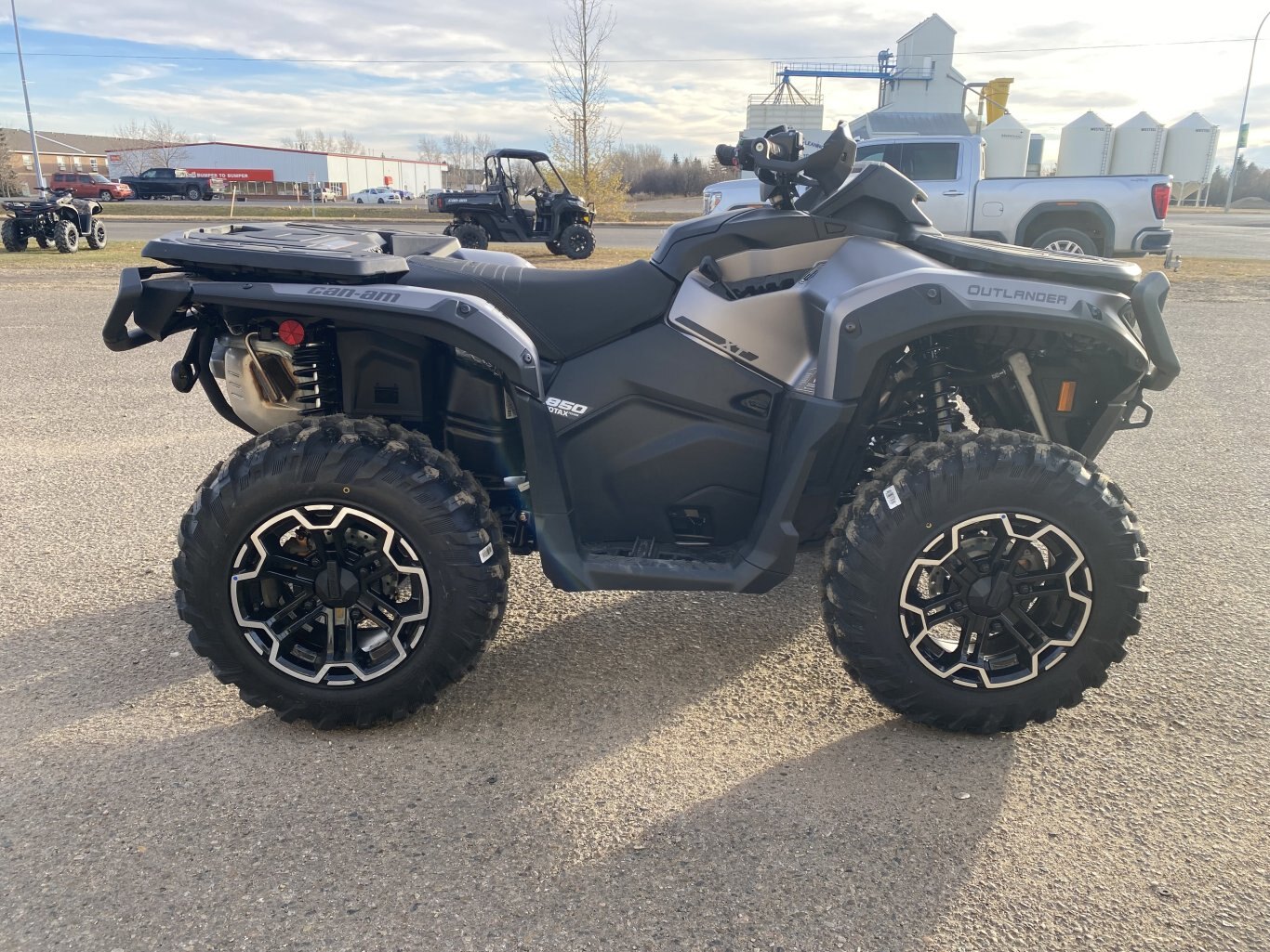 2025 Can Am Outlander XT 850