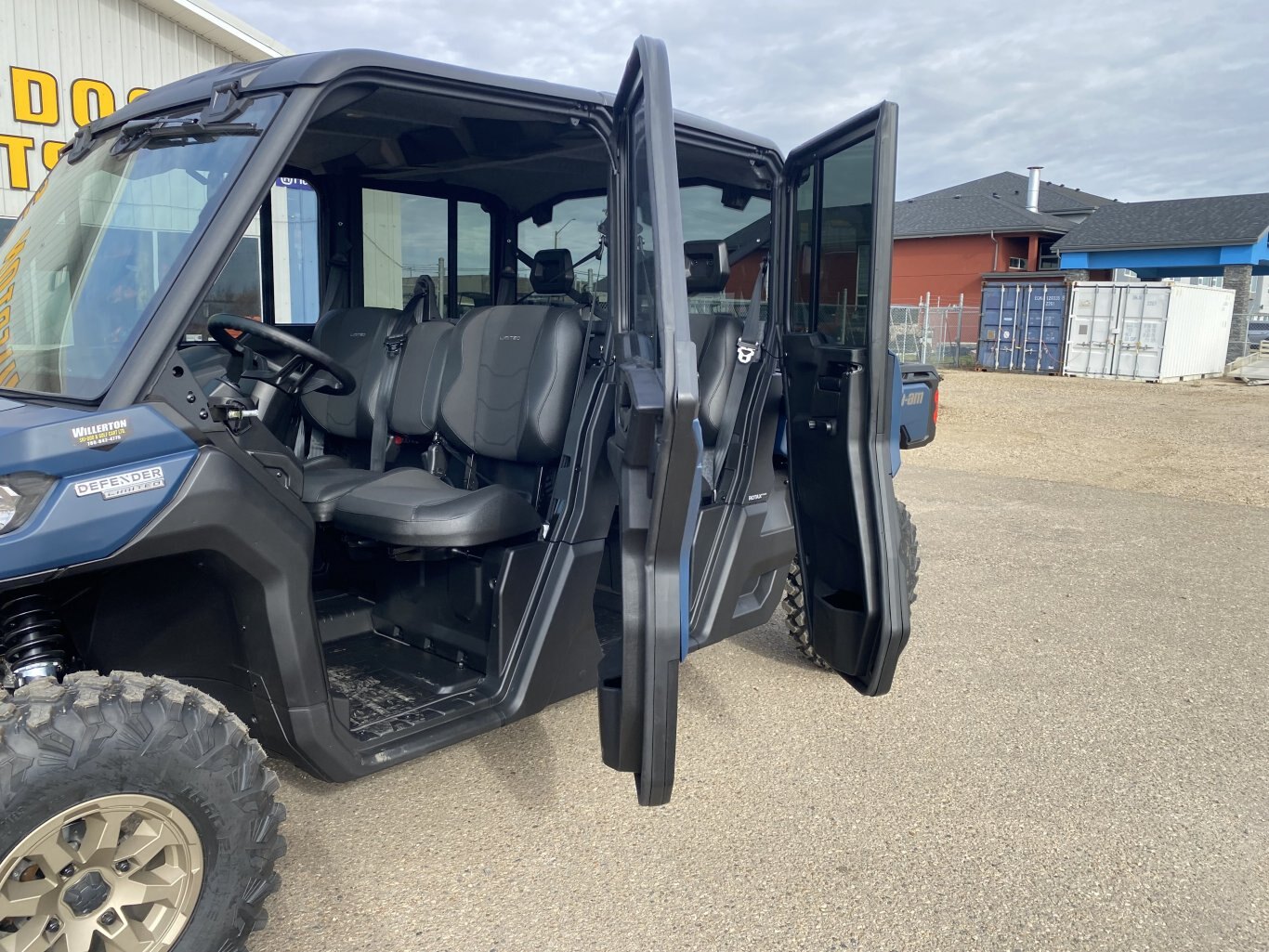 2025 Can Am Defender MAX Limited HD10