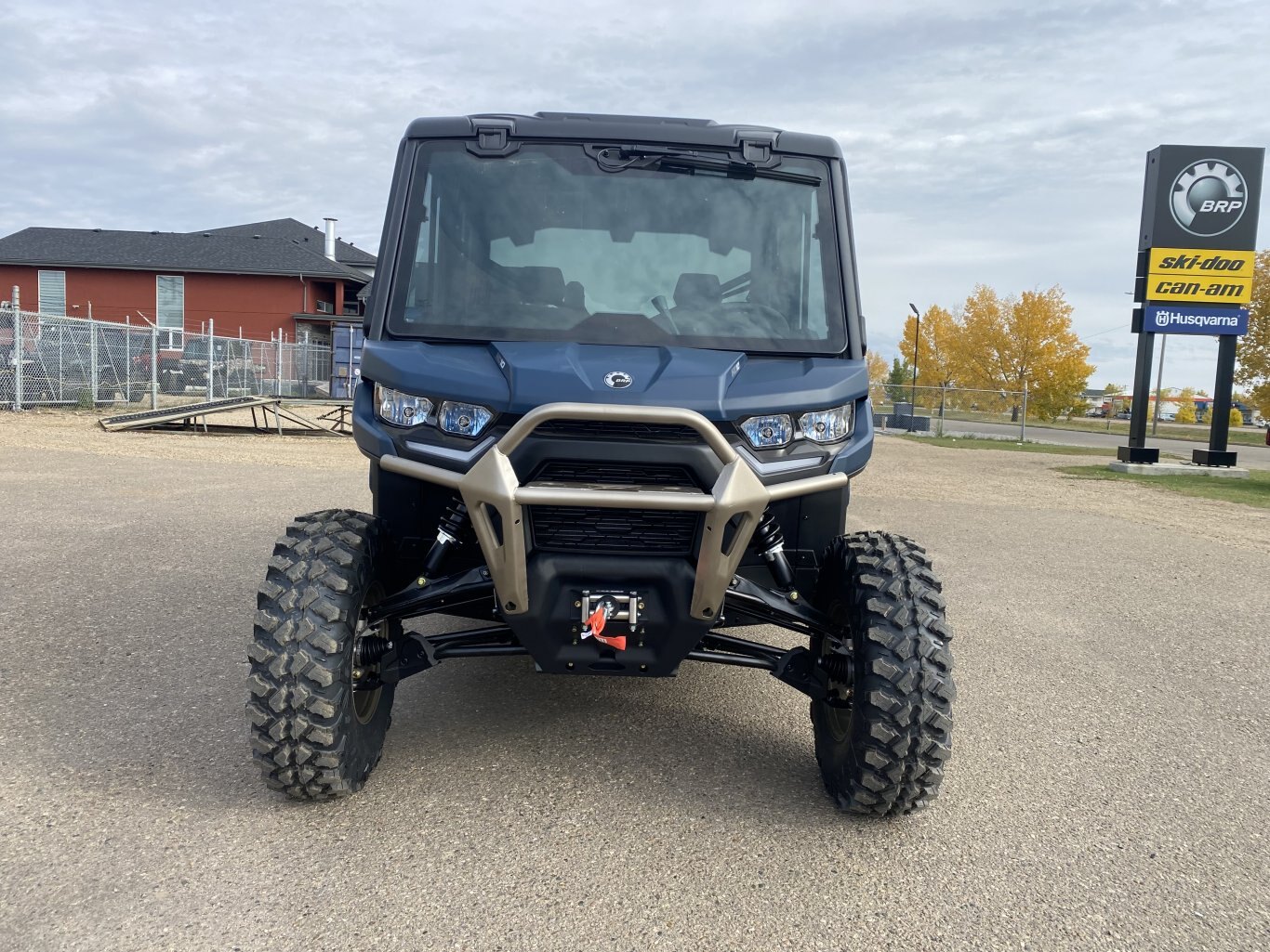 2025 Can Am Defender MAX Limited HD10