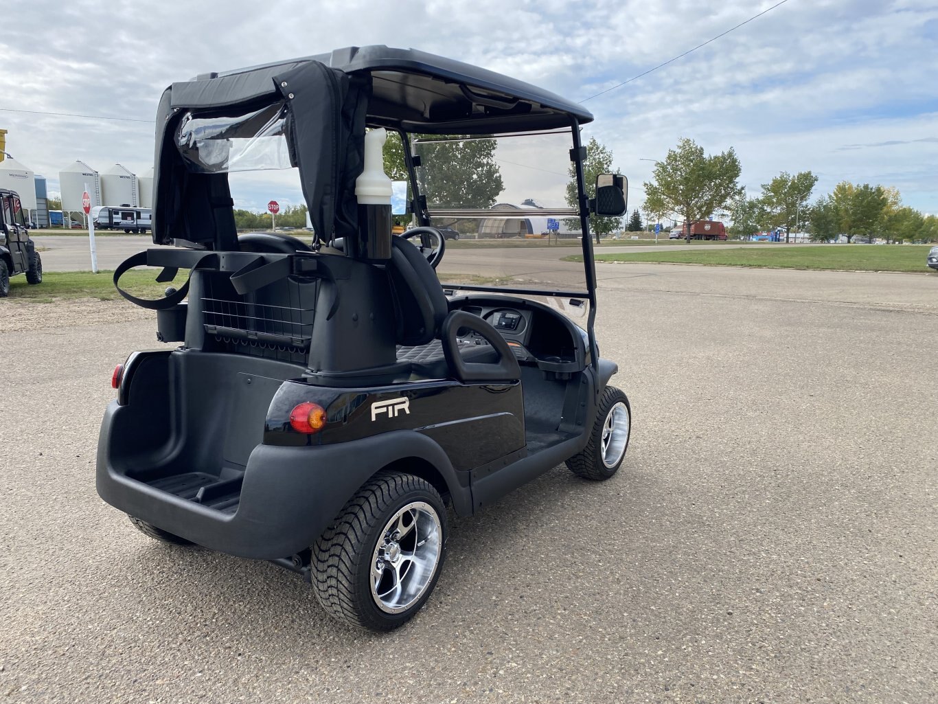 FTR Model 3 Lithium Golf Carts