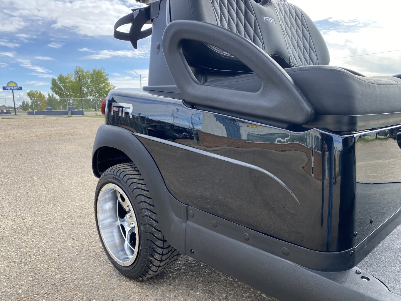 FTR Model 3 Lithium Golf Carts