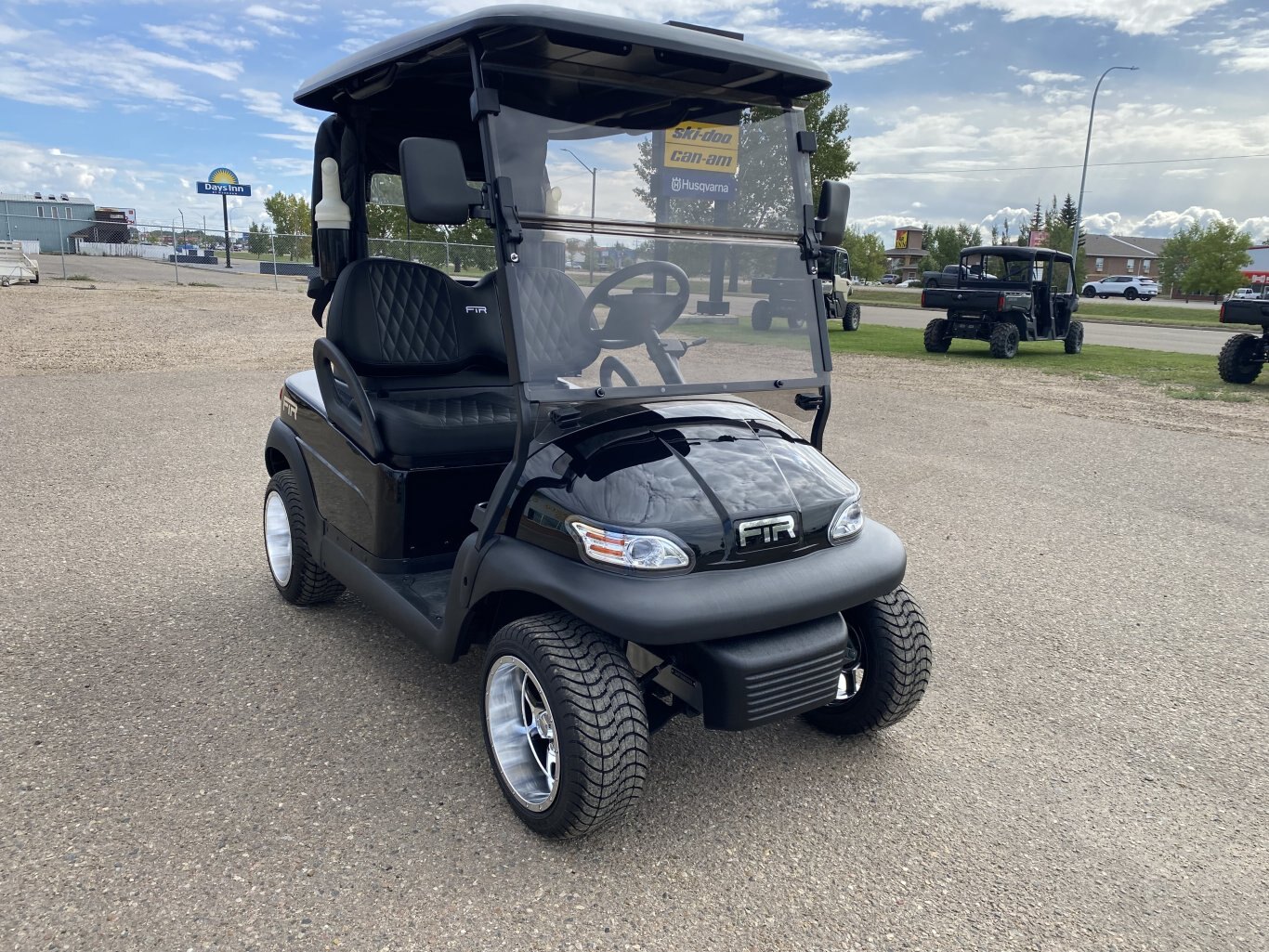 FTR Model 3 Lithium Golf Carts