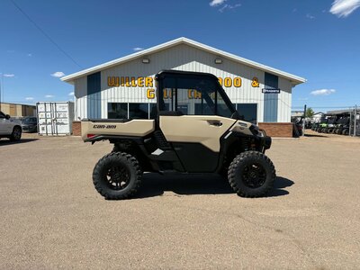 2026 Can-Am Defender Limited HD11