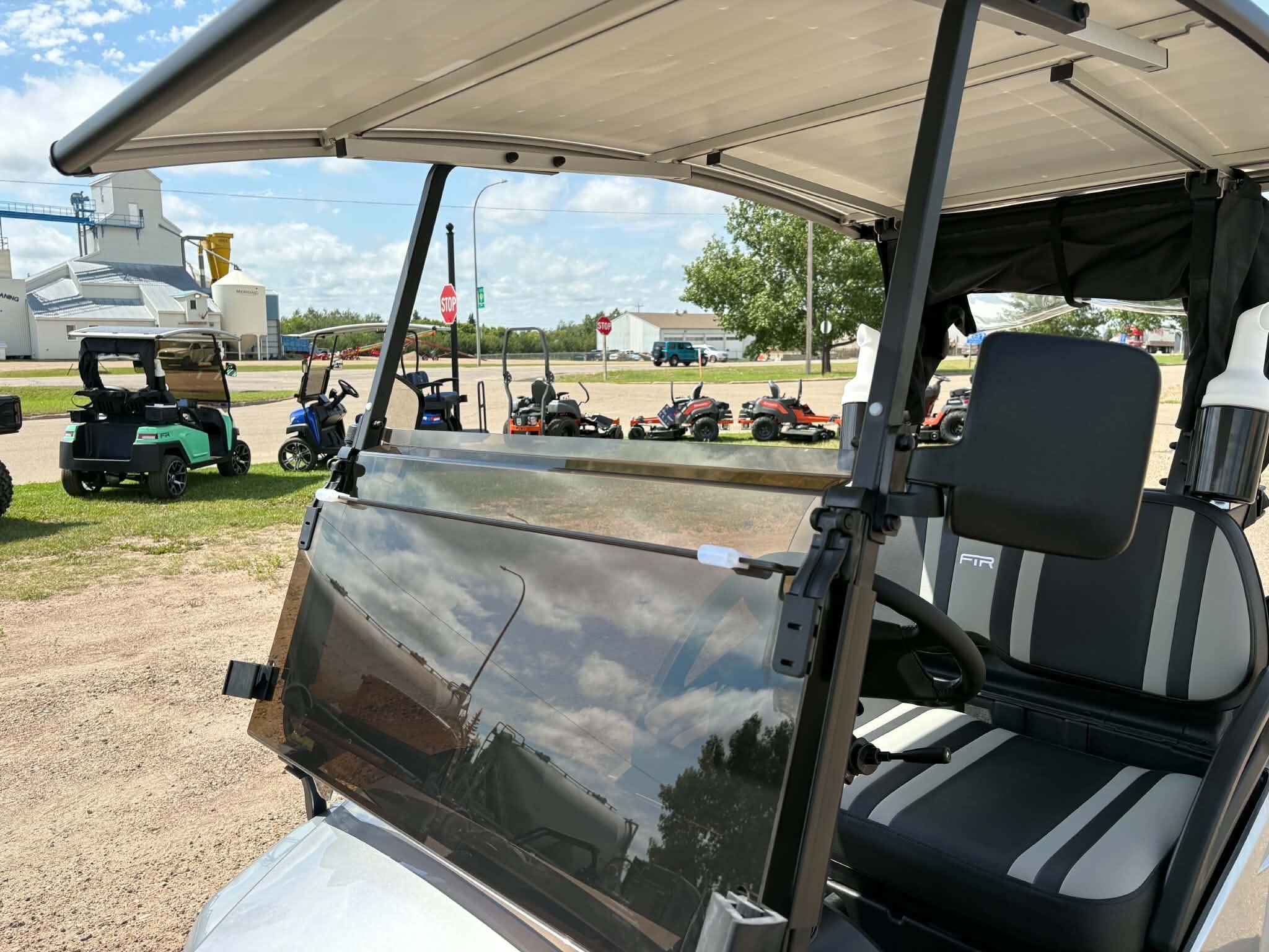 2026 FTR Model 2 Solar Drive Lithium Golf Carts