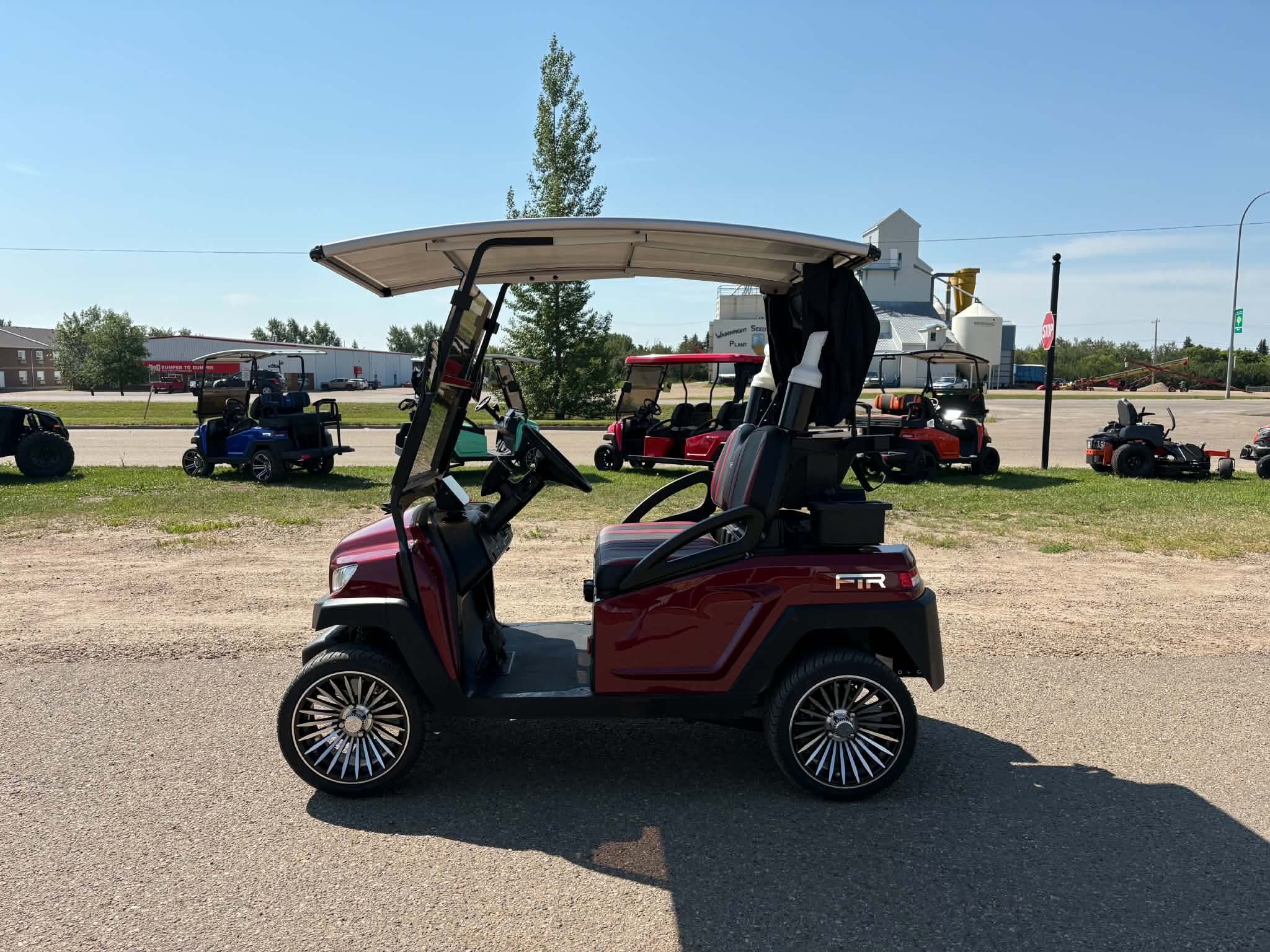 2026 FTR Model 2 Solar Drive Lithium Golf Carts