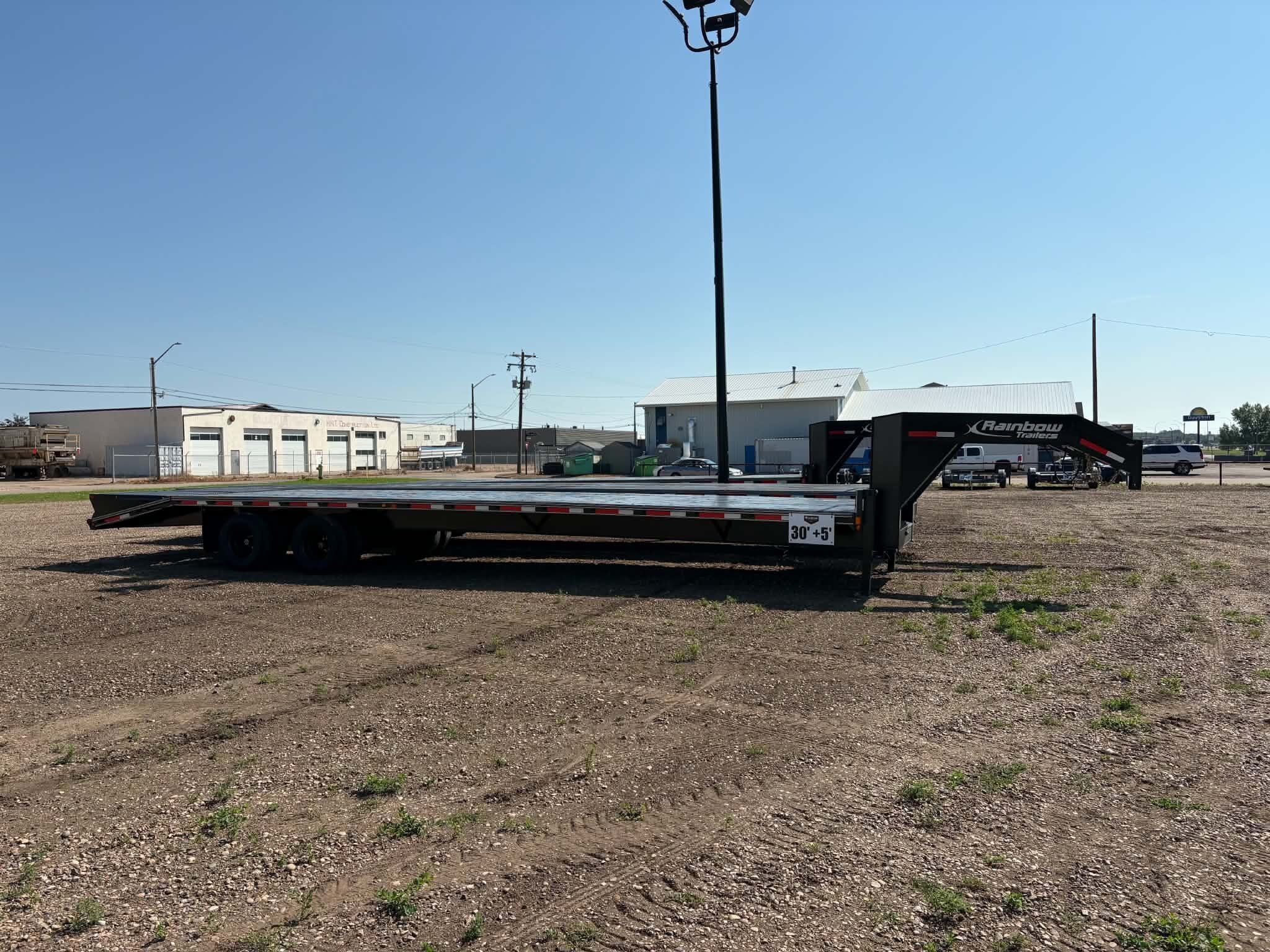 Rainbow 30' + 5' DT Gooseneck Deck Over Trailer Express w/ 2 12000 lbs. Axles