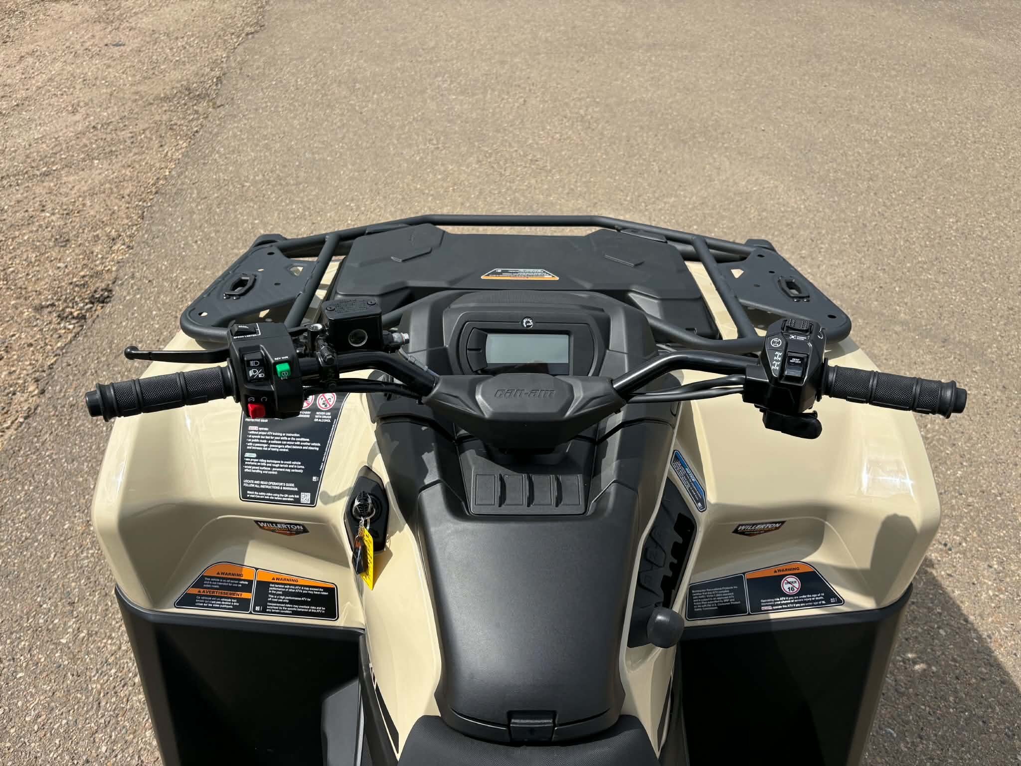 2026 Can Am Outlander PRO XU HD7